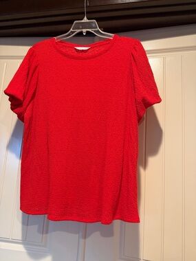 LC Lauren Conrad Bright Red Textured bubble Short Sleeve Tee